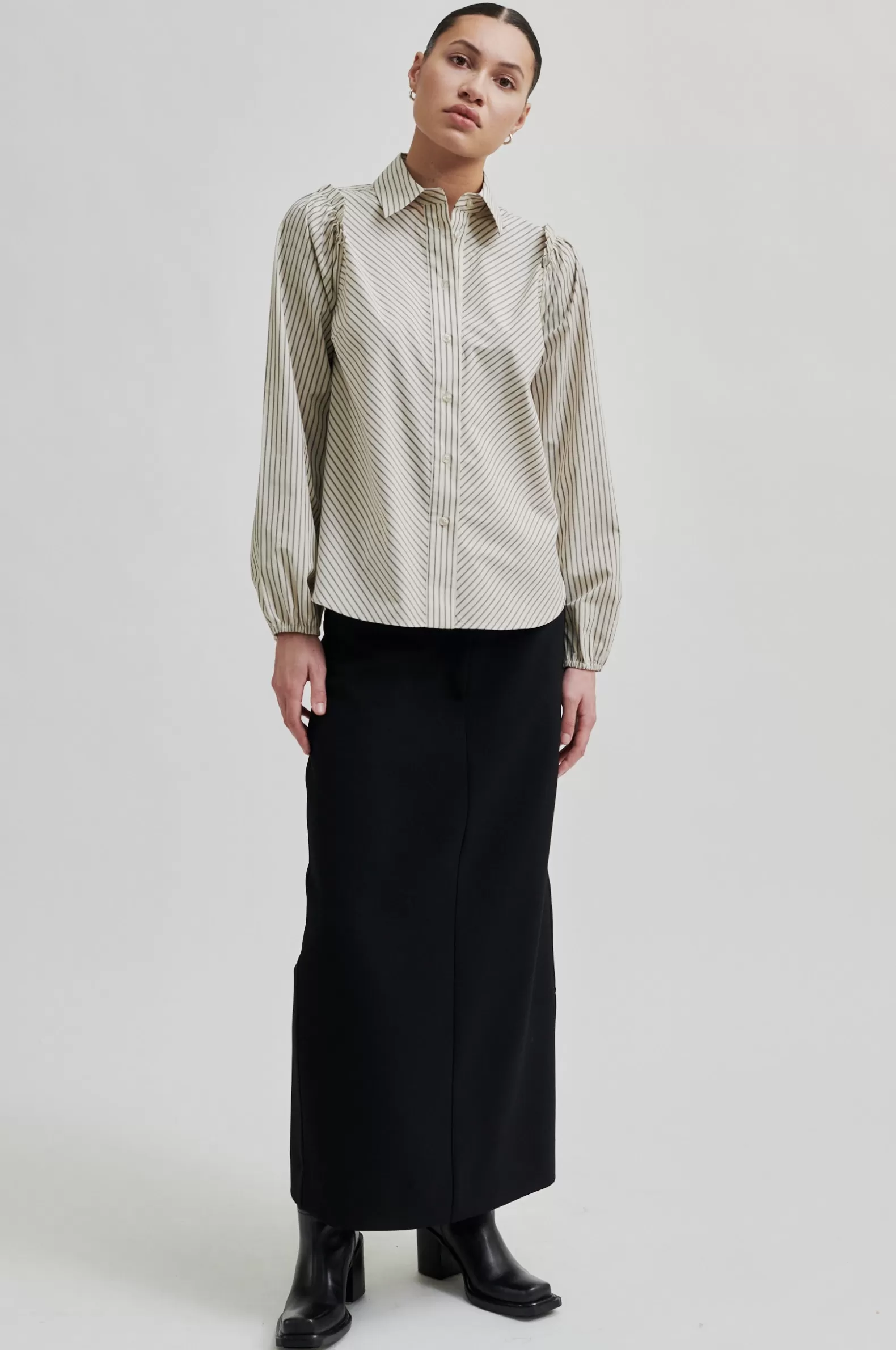 cities_shirt_2-1.webp Second Female Cities Shirt- Shirts And Blouses