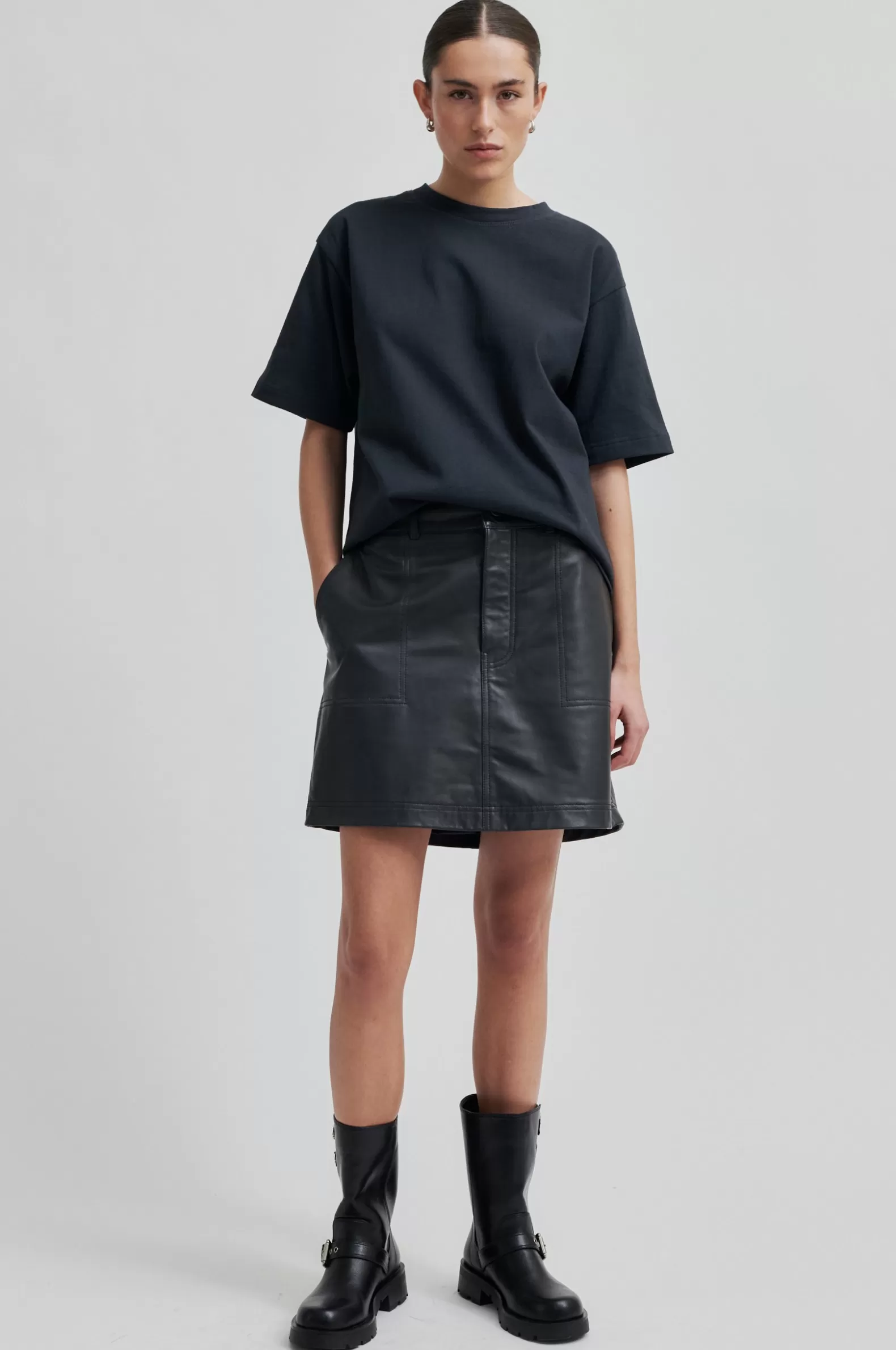 sila_ss_oversize_tee_3-2.webp Second Female Sila SS Oversize Tee- Tops And T-shirts