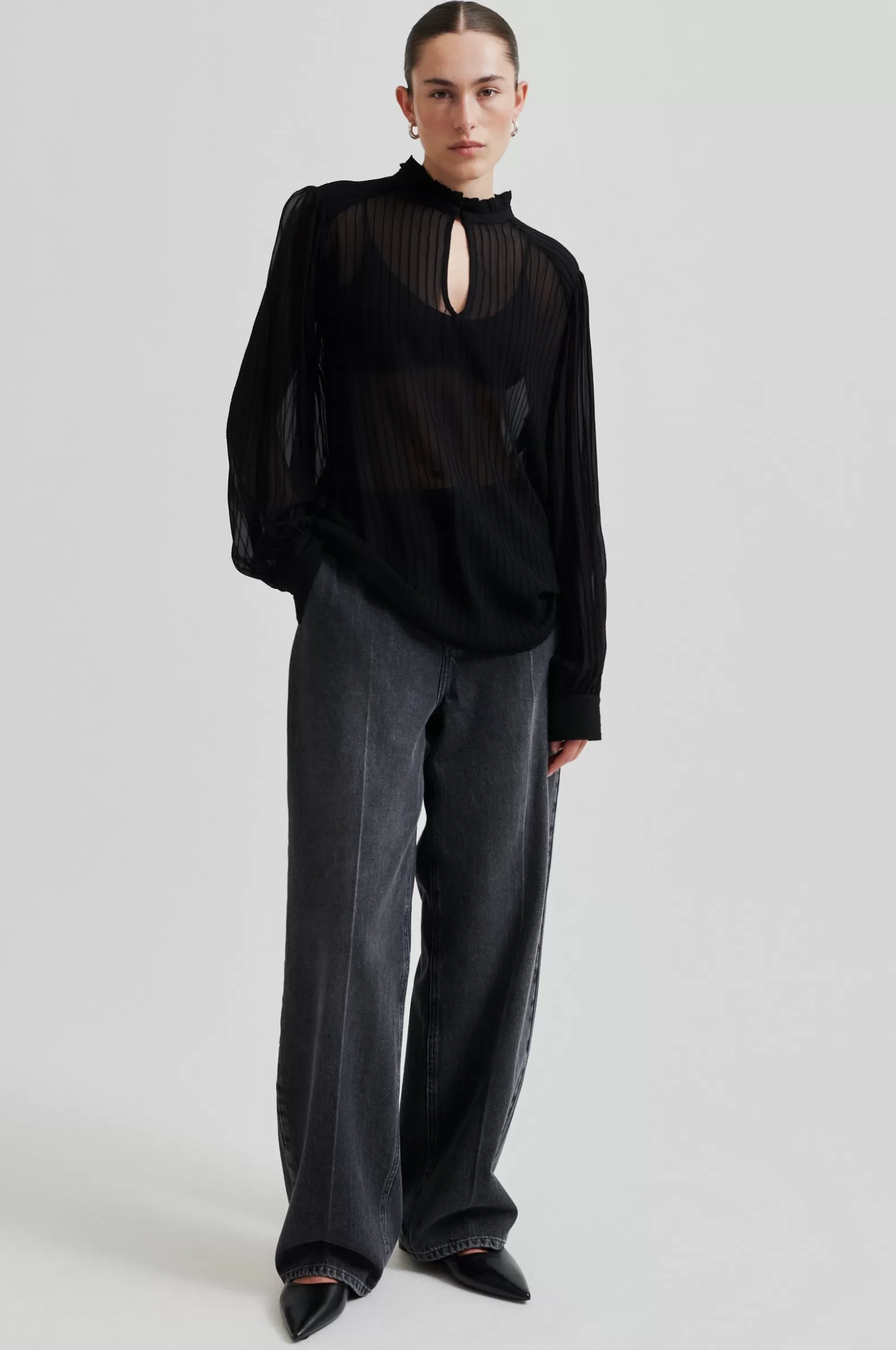 vitta_blouse_2-3.webp Second Female Vitta Blouse- Shirts And Blouses